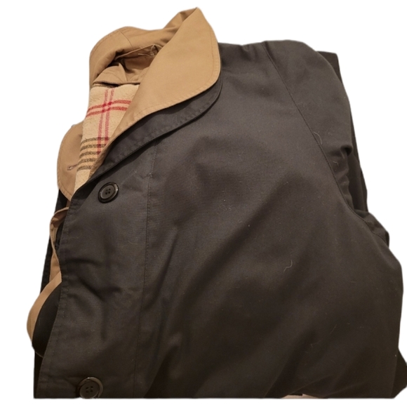 ☆Black Trench Coat w Removable Liner - Picture 2 of 6